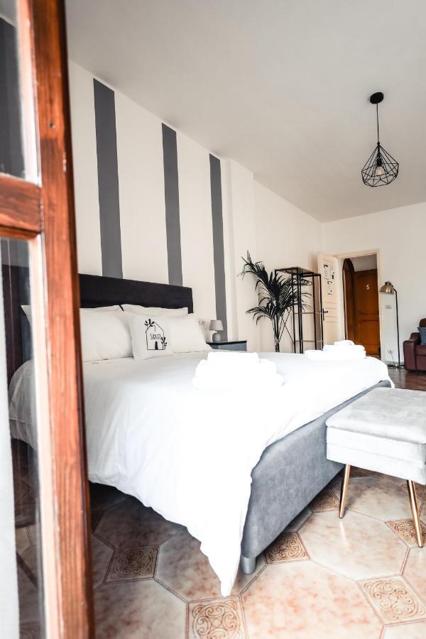 2 Santi - Suite And Rooms Lecce Exterior foto